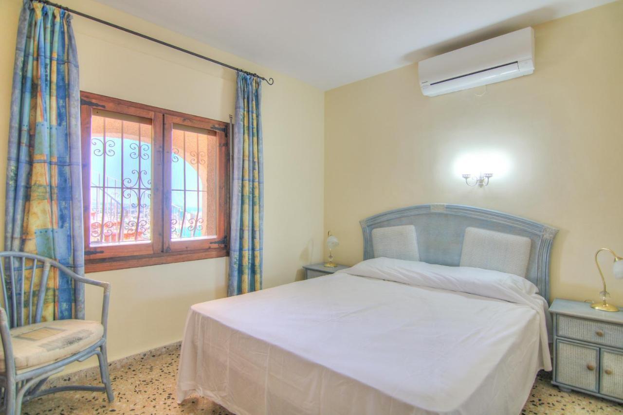 Villa Con Piscina Y Vistas Al Mar - Mar 27 H Calpe Bagian luar foto
